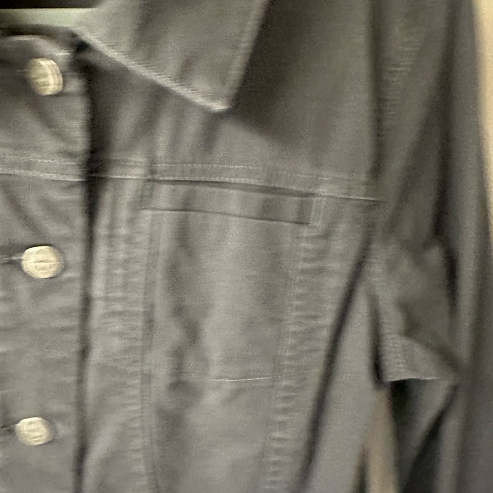 Patagonia Women's Black Jean Jacket with Button Front - Picture 5 of 9